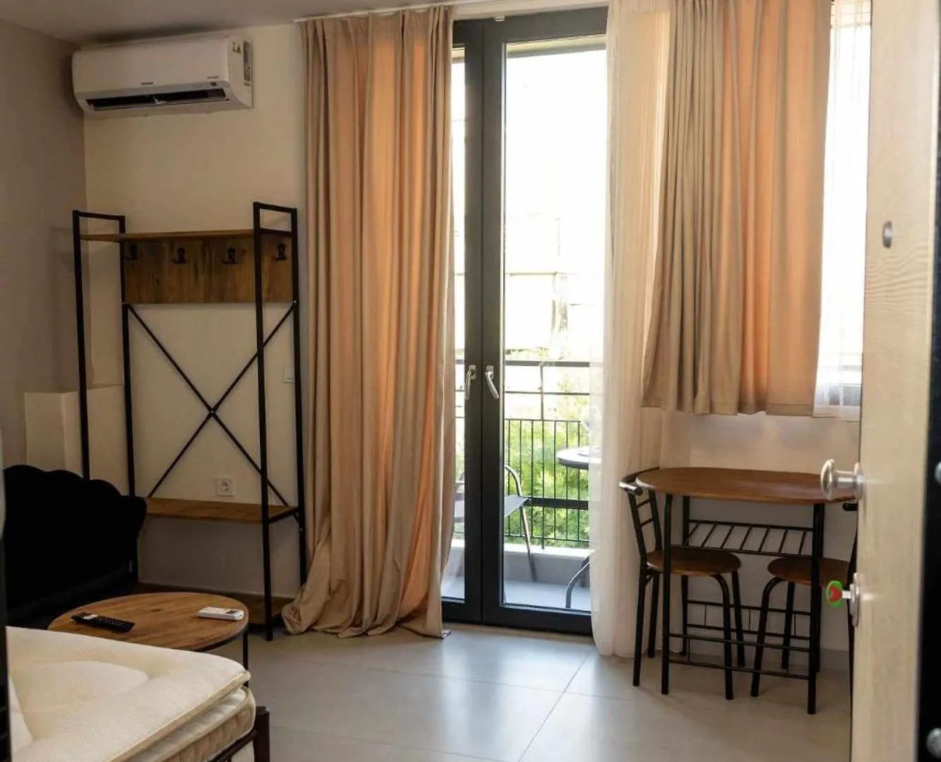 Las Studio Thessaloniki Greece